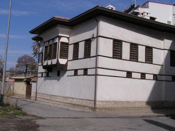 Karakaş Konağı Baro`ya Devredildi