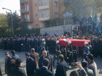 ZEKI ÇATALKAYA - Şehit Astsubayın cenazesi gözyaşları arasında son yolculuğuna uğurlandı