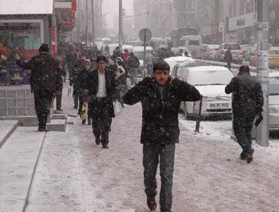 DEVLET METEOROLOJI GENEL MÜDÜRLÜĞÜ - Deprem bölgesinde kar var