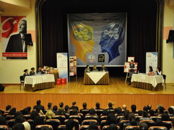 Yıldız: ``kitap Okuma Alışkanlığını Bir Virüs Gibi Bütün Örencilere Bulaştıralım”