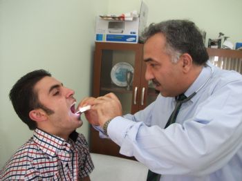 Alanya’da Kalan Depremzedeler Sağlık Taramasından Geçirildi