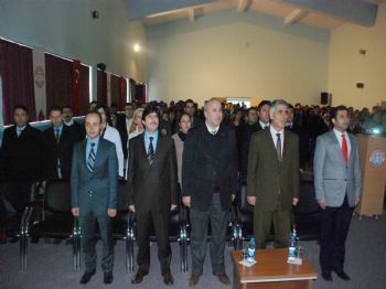 TÜRKÇE ÖĞRETMENLIĞI - ``doktor Hatası İnsanı Bedeninden, Öğretmen Hatası İnsanı İnsanlığından Eder``