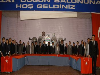 ERDINÇ YıLMAZ - Ergani`de Öğretmenler Günü Kutlandı