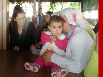 Ak Partili Kadınlardan Moral Ziyareti