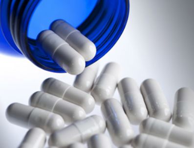 AYTUĞ ATICI - İlaç kullanım ve ölümler