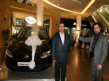 YETENEK SİZSİNİZ TÜRKİYE - Forum Kapadokya`nın Araba Talihlisi Mehmet Yıldırım Adlı Hizmetli Oldu