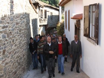 BIRGI - Gördes Protokolü`nden Birgi Beldesine Ziyaret