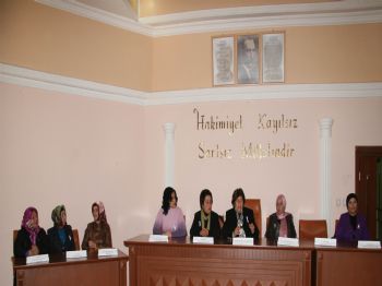 Kadına Yönelik Şiddete Karşı Mücadele ve Dayanışma Günü