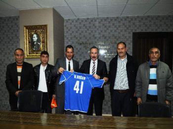 YAŞAR AKKUŞ - Nevzat Doğan, Ziyaretçilerini Ağırladı