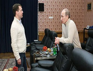 Rusya'da seçim 4 Mart 2012'de yapılacak