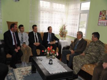 UĞUR ARSLAN - Artvin Valisi Necmettin Kalkan`dan İlçe Ziyaretleri