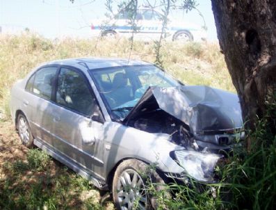 Edremit`te Trafik Kazası: 1 Yaralı