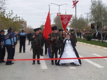 KEMAL NAZLı - Gelibolu`da Kurtuluş Coşkusu