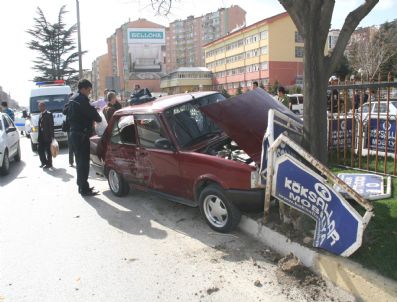 Yozgat`ta Trafik Kazası: 2 Yaralı