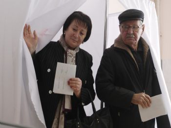 Güney Osetya’da İkinci Tur Seçimlerde Bibilov Önde