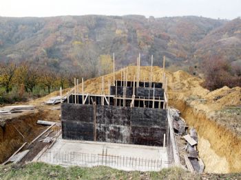 İsu 10 Köye Fosseptik Kuyusu İle Kanalizasyon Hattı Yapıyor