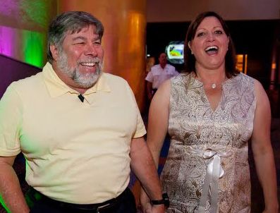 TOSHIBA - Steve Wozniak'ın eşi Fatih Projesi'ne talip oldu