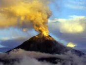 Tungurahua yanardağı faaliyete geçti