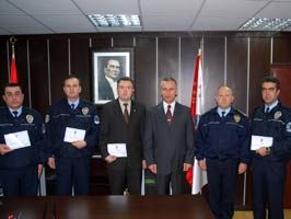Başarılı Polis Memurları Ödüllendirildi