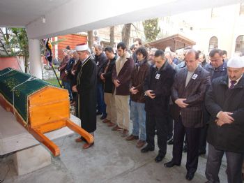 ENGIN UZUNER - Başkan Ahmet Denizhan Kansere Yenik Düştü