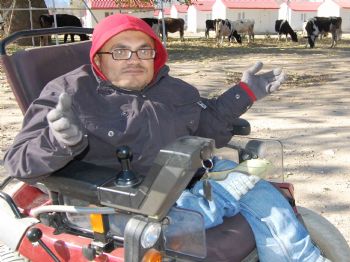 Cam Kemik Hastası Depremzede, Sevinç ve Hüznü Bir Arada Yaşıyor