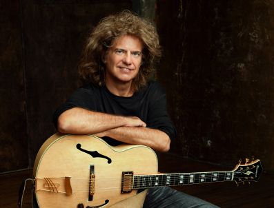 CEMAL REŞİT REY - Dünyaca ünlü gitarist Skala'da