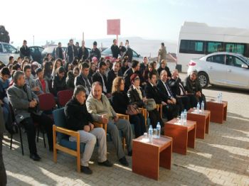 'fidanımız Sizinle Büyüsün' Projesi Altıntaş’ta Hayata Geçti