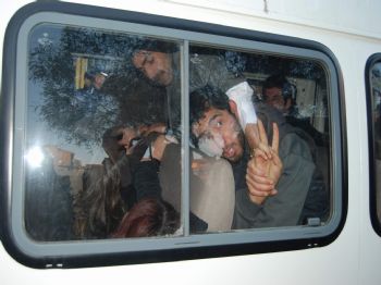 İzinsiz Pankart Asan Beş Öğrenci Daha Gözaltına Alındı