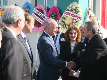 Karaman'ın İlk Yabancı Yatırımı Süperpak Ambalaj Fabrikası Hizmete Açıldı