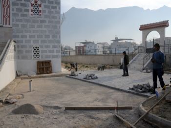 Karlıpınar Camisi'nde Çalışma Başladı