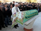 Küçük Gizem'in cenazesi toprağa verildi