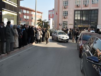 'peygamber Torunuyum' Diyerek Bin 49 Kişiyi Dolandıran Şahıs Tutuklandı