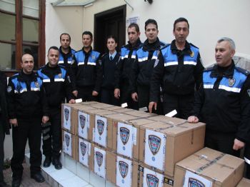 Samsun Polisinden Şırnak'a Binlerce Kitap