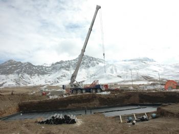 Van'da Kalıcı Konutların Yapımına Başlandı