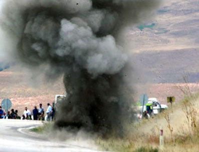 Yola döşenen mayın patladı: 5 asker yaralı