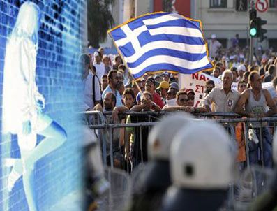 Yunanistan'da ekonomik bunalım fuhuşu patlattı