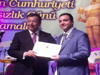 Zorlu'ya 'kazakistan Üstün Hizmet Madalyası'