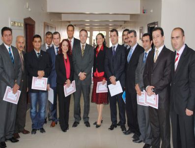 ÖZERK ÖZCAN - Başarılı Sağlık Personelleri Ödüllendirildi