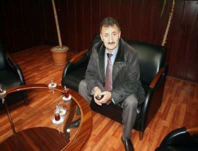 KEMAL AYDıN - Belediye Başkanı İle Minibüs Durak Başkanı Arasında Tartışma Çıktı