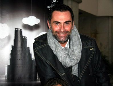 ATILLA SARAL - Eski manken ve oyuncu Atilla Saral bıçaklandı