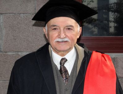(özel Haber) 64 Yaşında Hukuk Mezunu Oldu