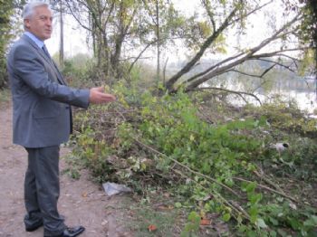 MEHMET İSPIROĞLU - Sakarya Nehri Kıyıları Temizlenerek Turizme Kazandırılacak