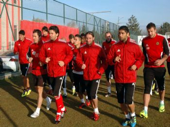 MİCHAEL SKİBBE - Eskişehirspor, Bursaspor Maçının Hazırlıklarına Başladı