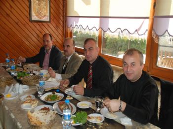 Sapanca Myo Geleneksel Personel Yemeği ve Akademik Genel Kurul Toplantısı Yapıldı