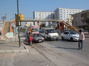 HAMIT TUNA - Toroslar Belediyesi'nden Köprü Bakımı