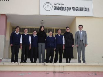 Gündoğmuş Çok Programlı Lisesi Öğrencileri, Depremzedelere 550 Lira Gönderdi