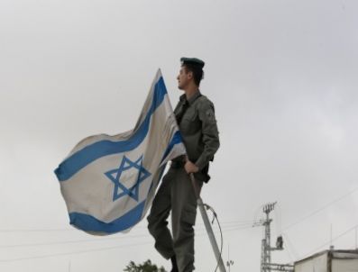 TAHRIR - İsrail donanması yaklaşıyor