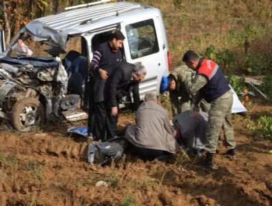 Kahramanmaraş`ta Trafik Kazası: 5 Ölü, 2 Yaralı
