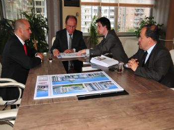 Otel Projesi Başkan Burma`ya Sunuldu