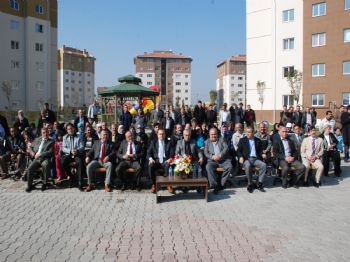 Bayram Öncesi Toki Sevinci